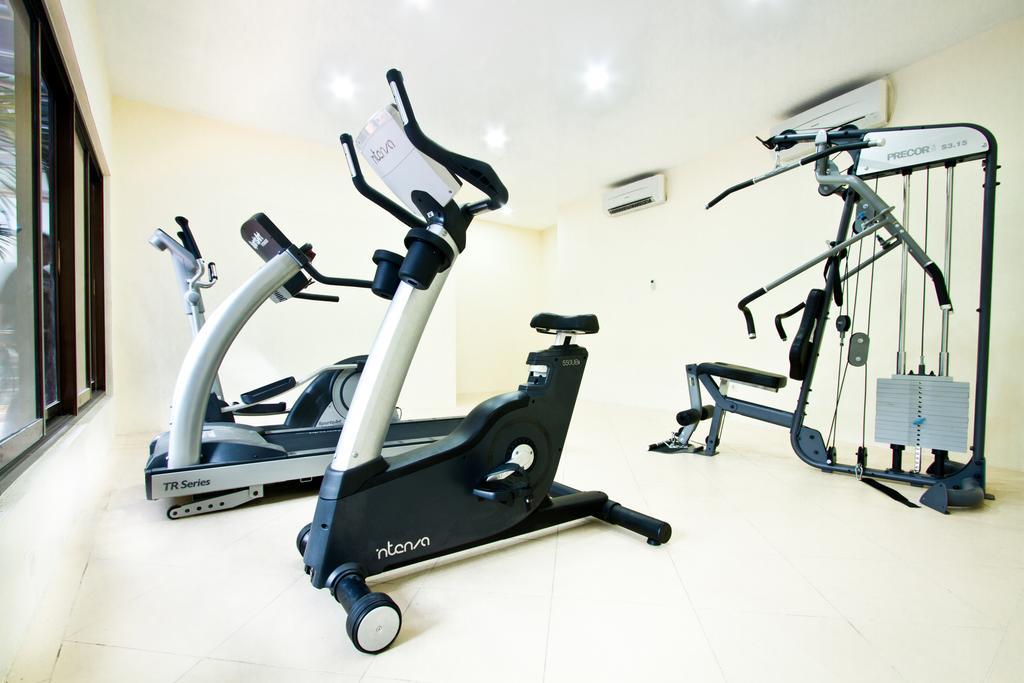 Hotel Bisanta Bidakara Tunjungan Surabaya Ngoại thất bức ảnh