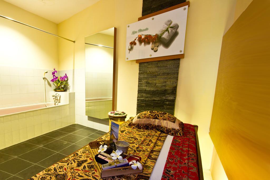 Hotel Bisanta Bidakara Tunjungan Surabaya Ngoại thất bức ảnh